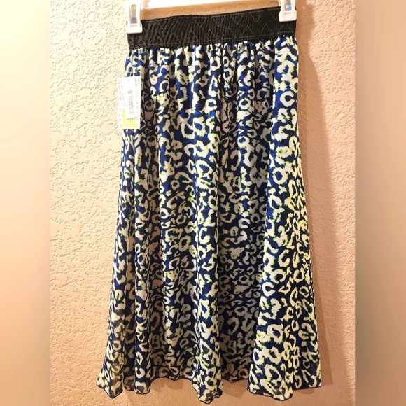 LuLaRoe Dresses & Skirts - Lularoe Lola skirt XXS Cheetah pattern lime green cobalt blue black  NWT